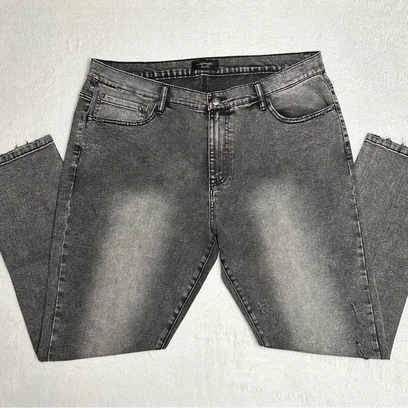 Ed Hardy Tiger Men's Jeans Slim Taper 39 x 31 Black/Grey Zipper-fly NWOT - Picture 2 of 15